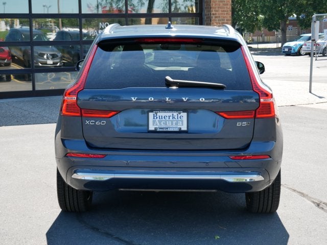 2023 Volvo XC60 Plus Bright Theme