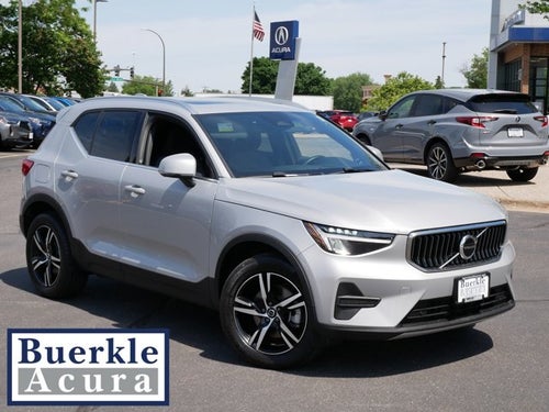2025 Volvo XC40 Core Bright Theme