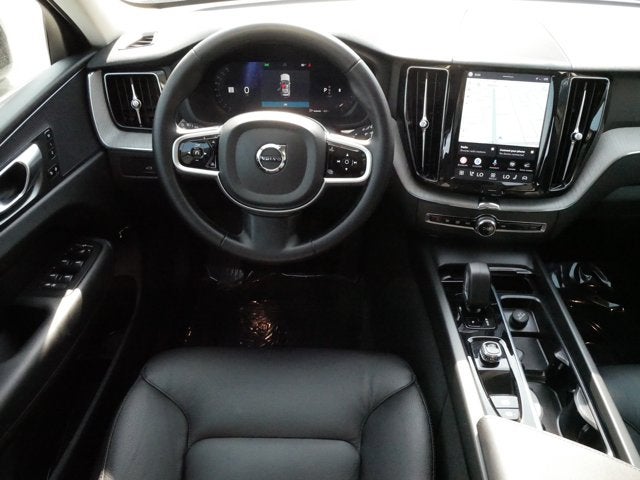 2025 Volvo XC60 Plus