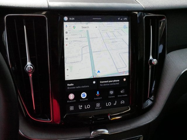 2025 Volvo XC60 Plus