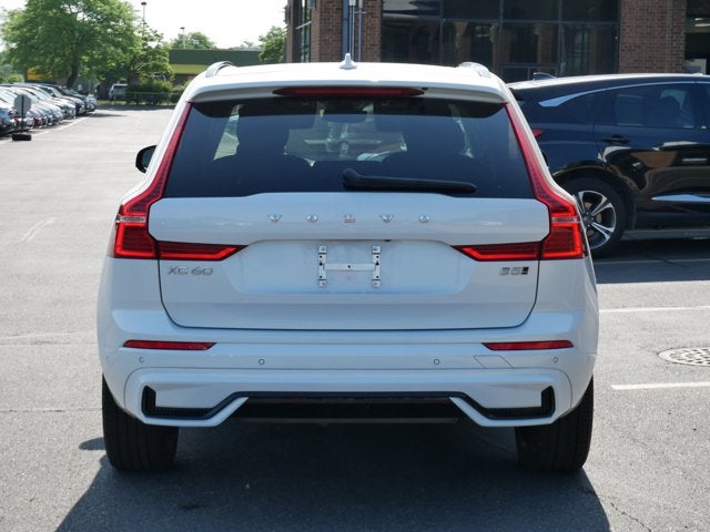 2025 Volvo XC60 Plus